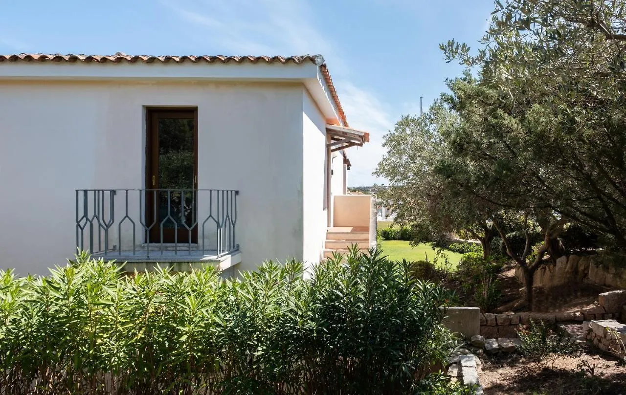 ⭑ ⭑ ⭑ ⭑ ⭑Porto Cervo Yacht Club Apartment Italy